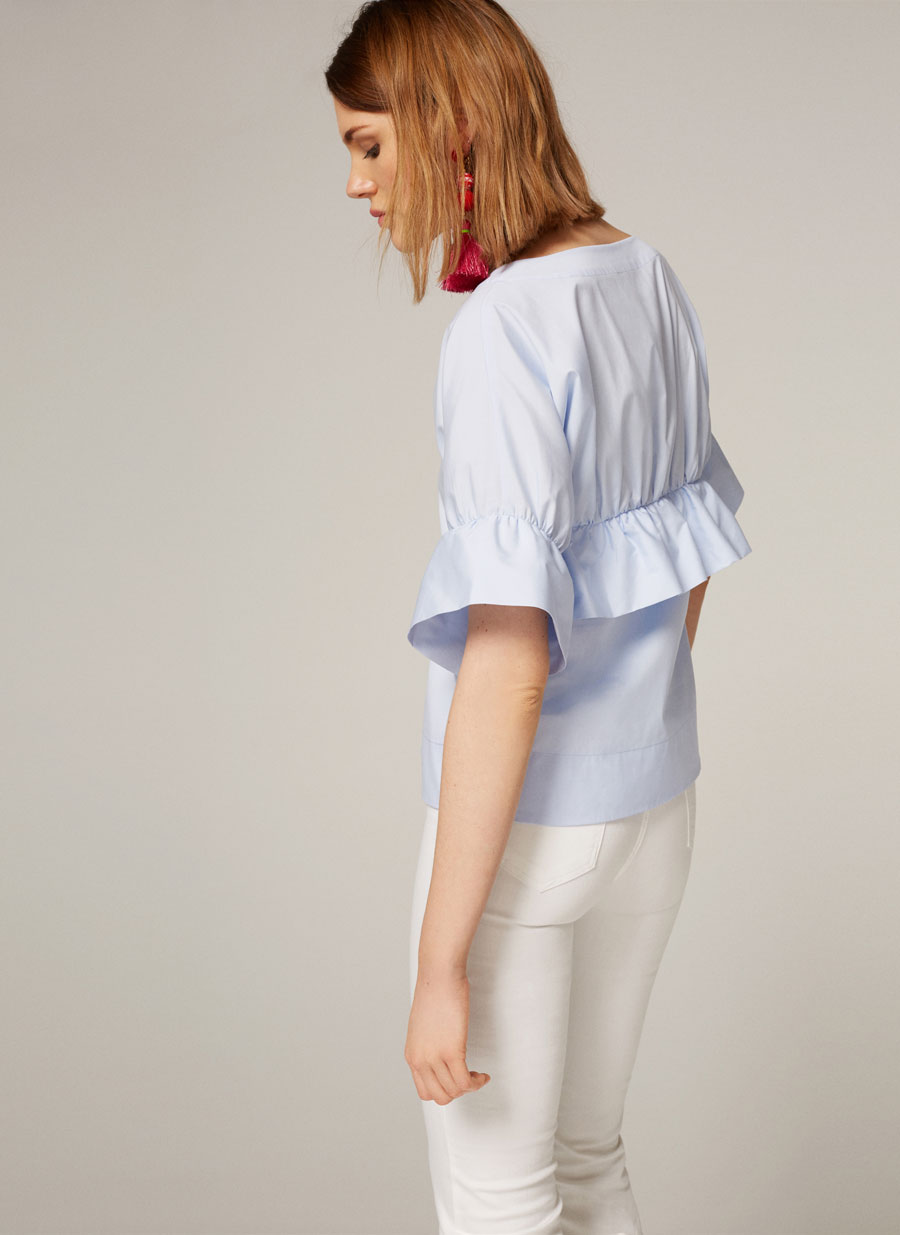 FOTO 9: Blusa azul cielo de atrás. The Vagina Monologues y la Ciencia