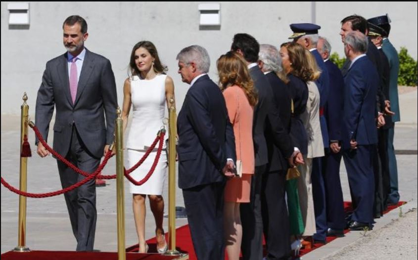 Entremés Letizino Despegando UK