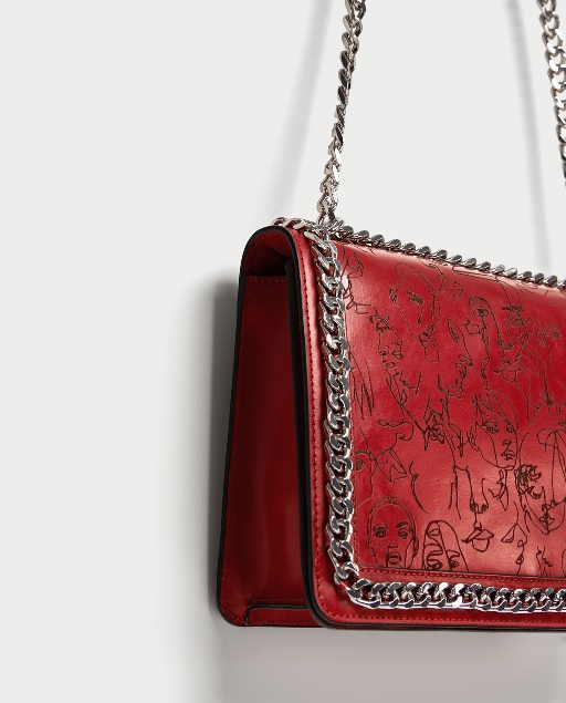 FOTO 5: Bolso rojo de Zara