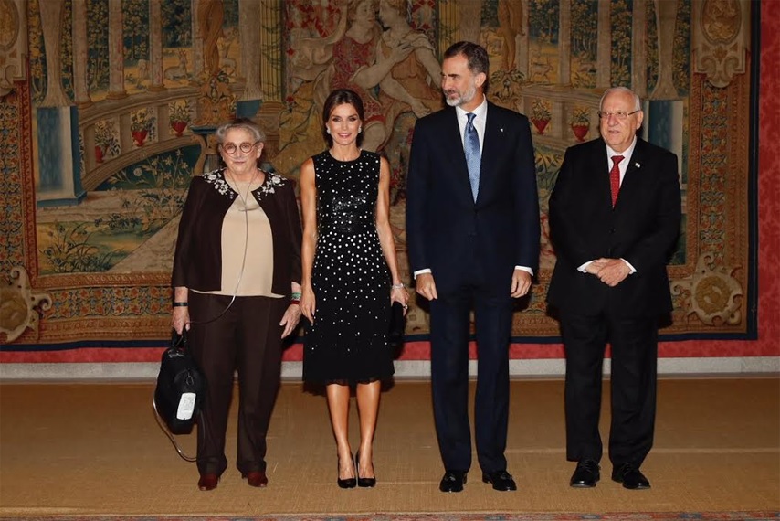 FOTO 1: Leti en el acto