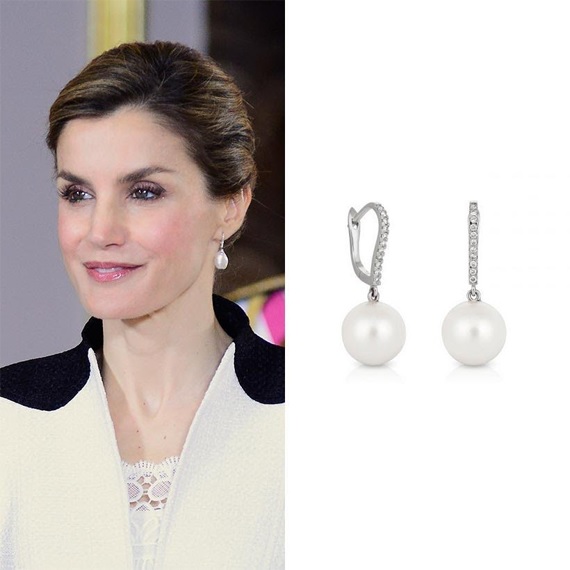 FOTO 16: Leti con sus perlas