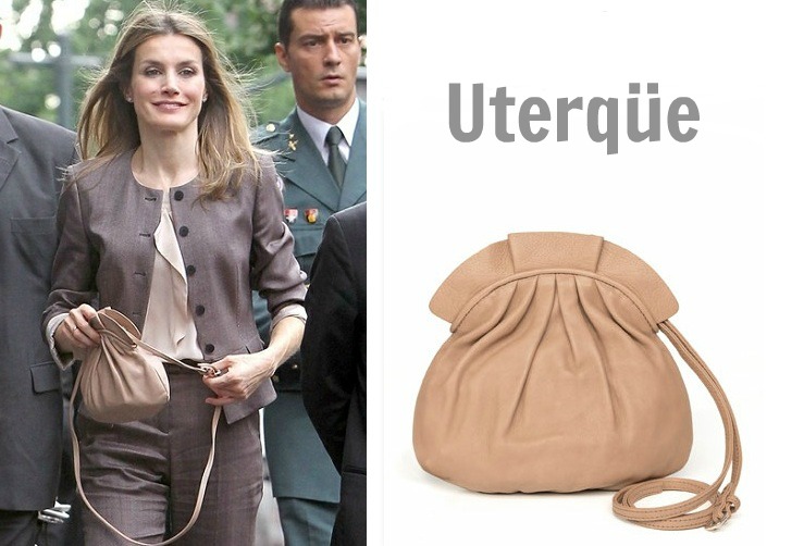 FOTO 11: Leti y su bolso de Uterque